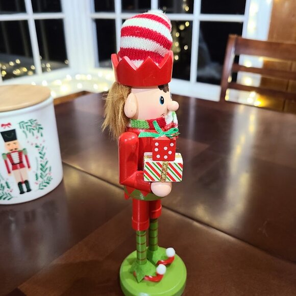 Christmas Nutcracker Soldier Elf Decor Wooden Statue Table Holiday Decoration - Picture 6 of 13